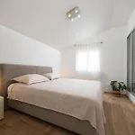 Gg Villa Podstrana