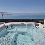 Gg Villa *