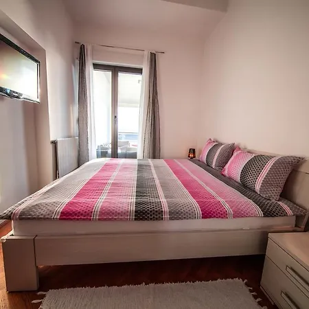 Gg Villa